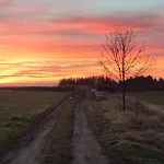 Zauberblick Am Rennsteig Frankenwald Freistehend Naturnah Hundefreundlich Eingezaeunt Ludwigsstadt