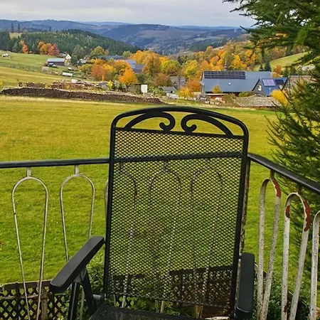 Tatil Evi Zauberblick Am Rennsteig Frankenwald Freistehend Naturnah Hundefreundlich Eingezaeunt *