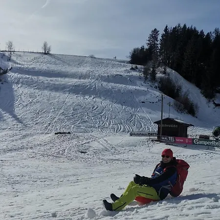 Zauberblick Am Rennsteig Frankenwald Freistehend Naturnah Hundefreundlich Eingezaeunt